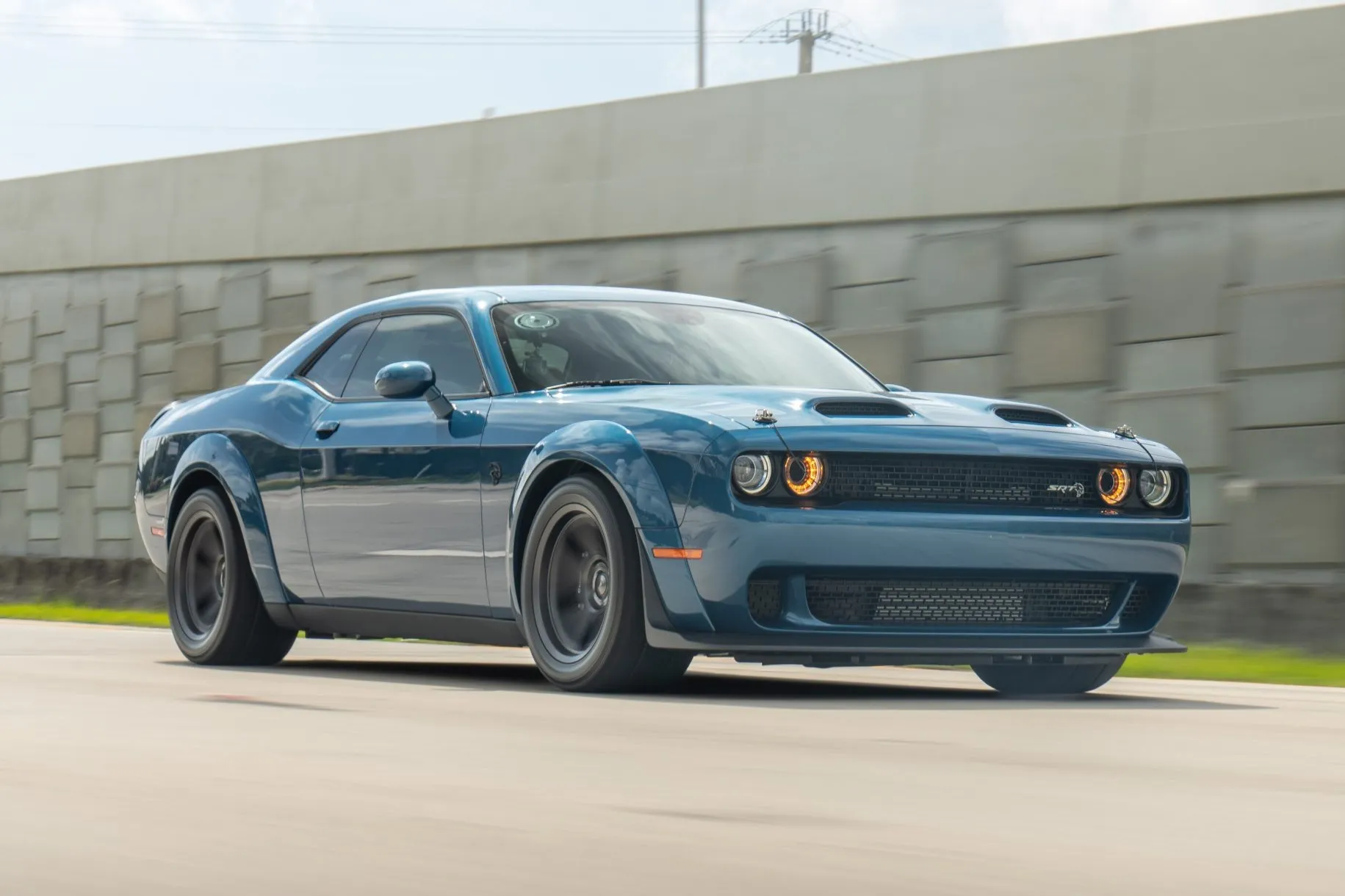 [ Lサイズ ] challenger blue V8 SOUND TEE Lサイズ ] challenger blue V8 SOUND TEE - メルカリ
